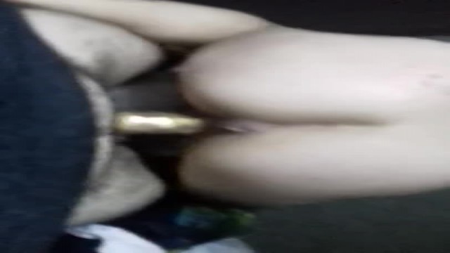 Мужик трахает задастую азербайджанку в позе раком